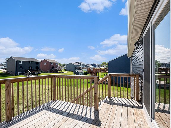 4th image of 4128 Tributary Dr