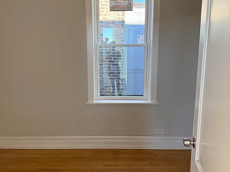 2553 S Troy St #3F — Photo 9