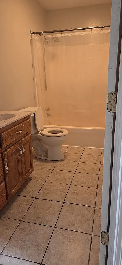 3713 California Ave. - A — Photo 3