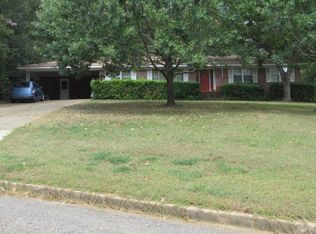 378 Fairview Dr, Ozark, AL 36360