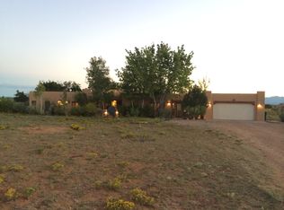 3 Floresta Dr, Santa Fe, NM 87508