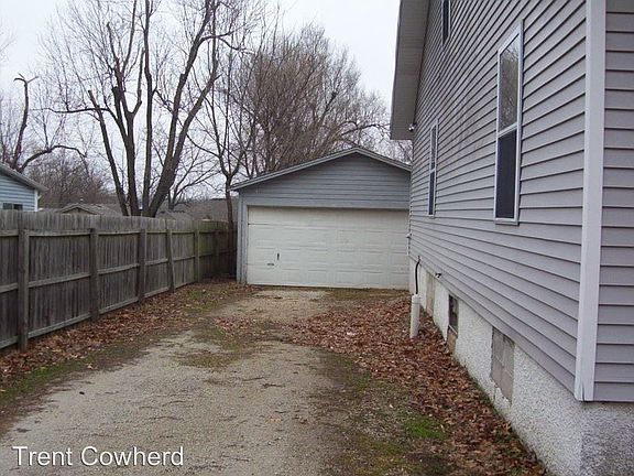 2nd image of 2428 N Campbell Ave
