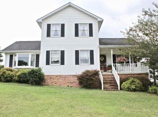 816 Entry School Rd, Waynesboro, VA 22980