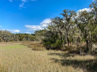 6026 Admiral Blake Ln, Wadmalaw Island, SC 29487