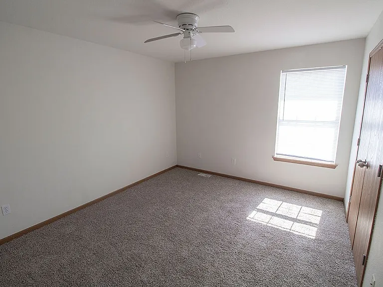1529 Bodie Dr — Photo 7