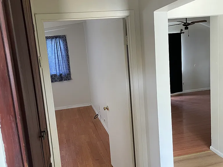 353 Pullman Ave — Photo 10