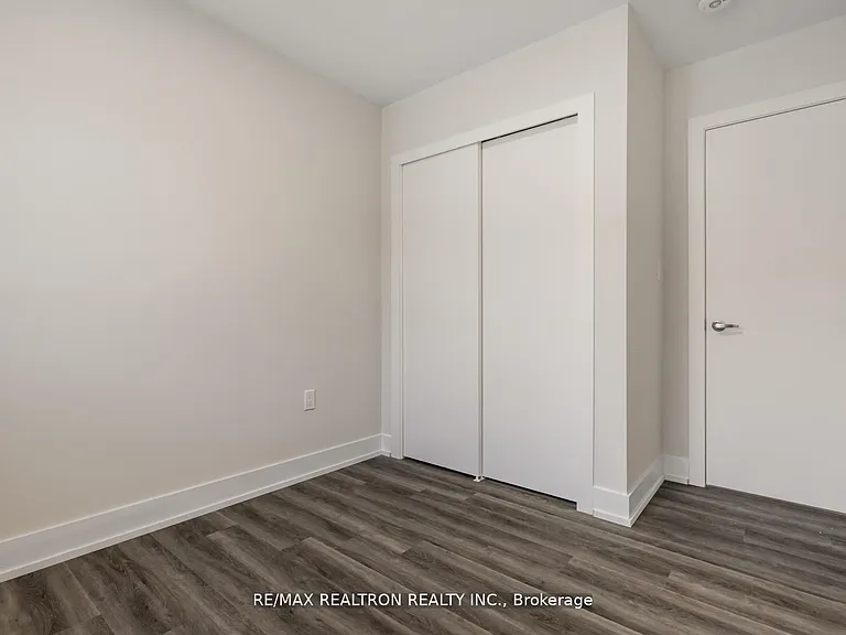 560 Finch Ave W #BASEMENT — Photo 23