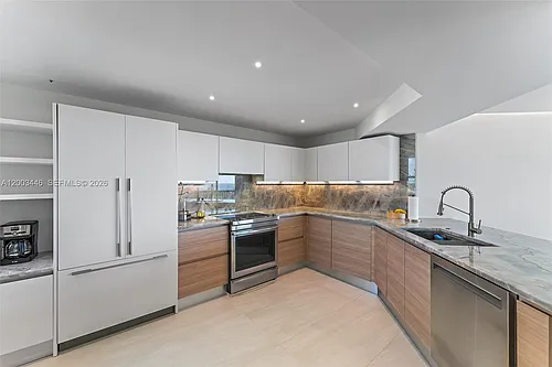 9500 S Ocean Dr #1110 Photo 1