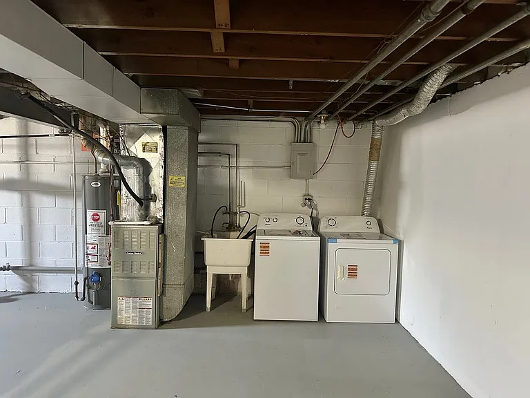 1721 E Roosevelt Rd #4 — Photo 19