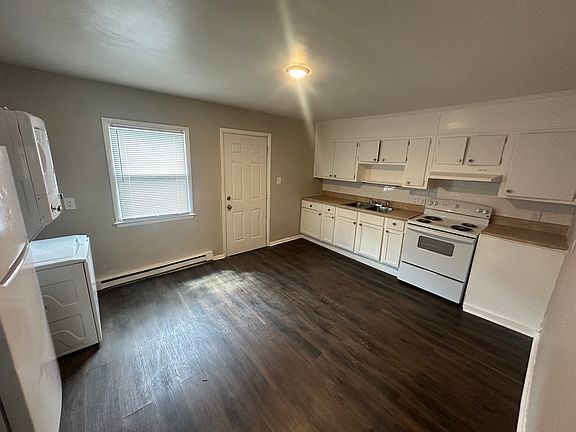 4th image of 200 Don Eve Ct APT A