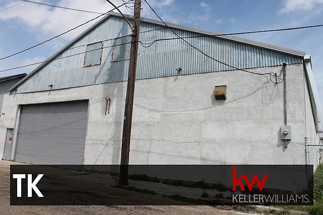 1st image of 619 Saint James St