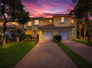 13352 Georgian Court, Wellington, FL 33414