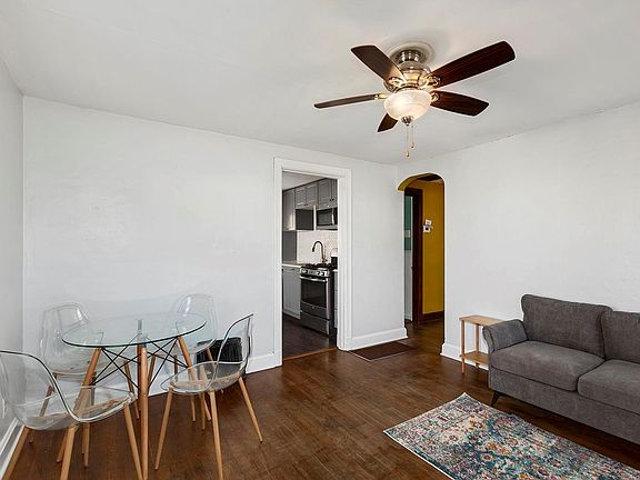 3rd image of 4611 Seibert Ave