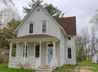 173 Prairie St, Sharon, WI 53585