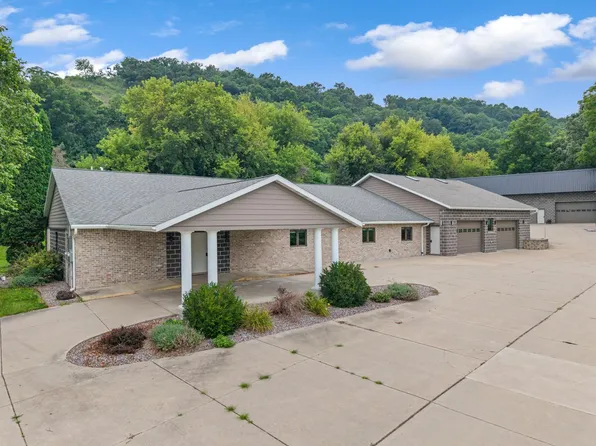 6752 State 44, Hokah, MN 55941