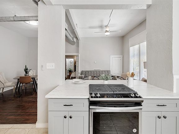 4th image of 4630 Junius St