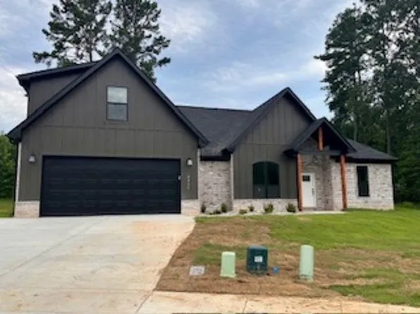 4866 Coronell Way, Bryant, AR 72022