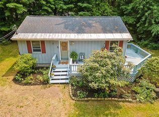 18 Kibbie Lake Rd, Constantia, NY 13044