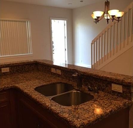 4th image of 3434 NE 15th Ave #2