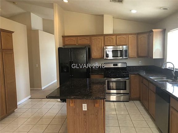 5th image of 5095 Sarab Ln