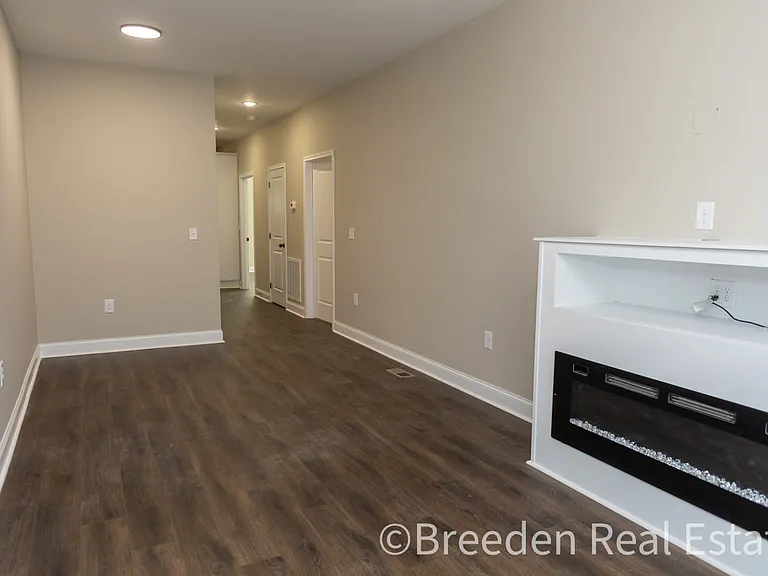 382 Harper Ave #382 — Photo 14