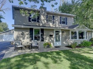 1414 Greenwood Ave, Dyer, IN 46311