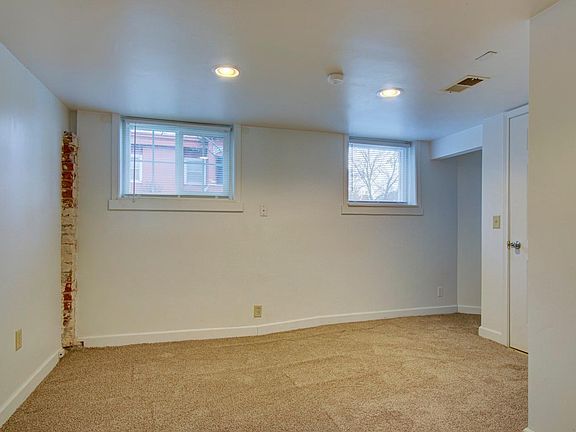 2nd image of 112 N 38th Ave #101