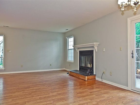 5th image of 4510 Indies Ct