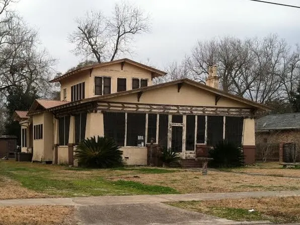 811 Cary Ave, Jennings, LA 70546