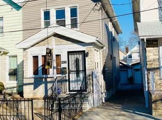 10737 105th St, Ozone Park, NY 11417