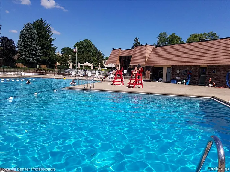 1822 Brentwood Dr #529 — Photo 18