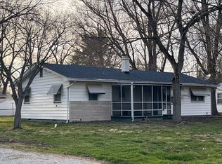 1855 S 34th Pl, Decatur, IL 62521