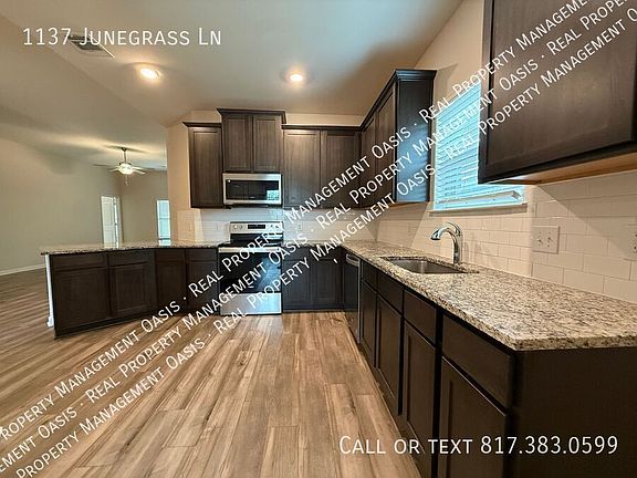 3rd image of 1137 Junegrass Ln