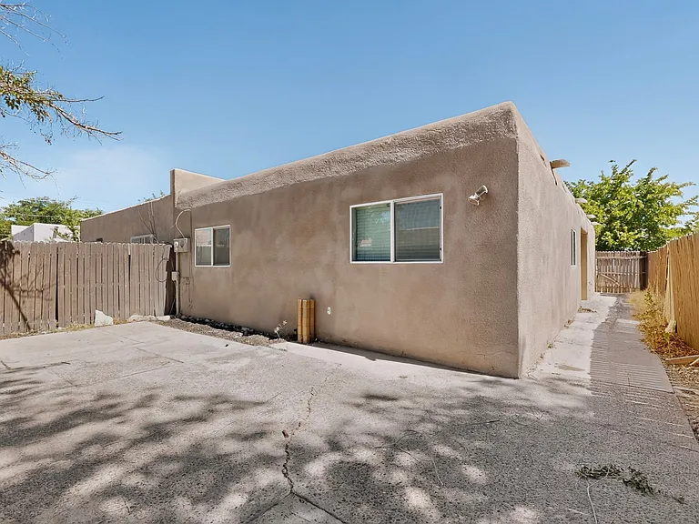 5013 Argus Ave NW — Photo 40