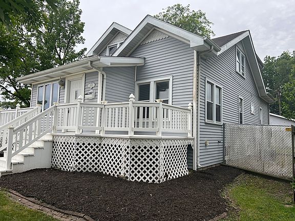2nd image of 3673 Randolph St