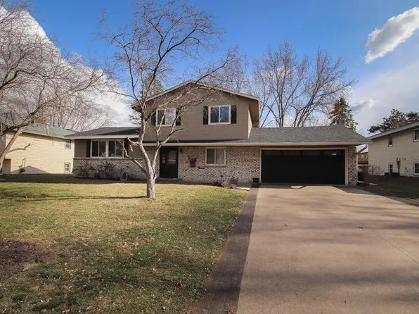 716 128th Ave NE, Blaine, MN 55434