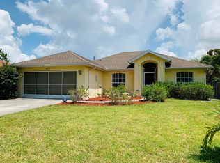 643 SW Ray Ave, Port Saint Lucie, FL 34983