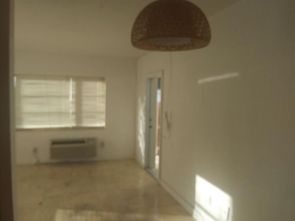 5th image of 1010 Pennsylvania Ave APT 2