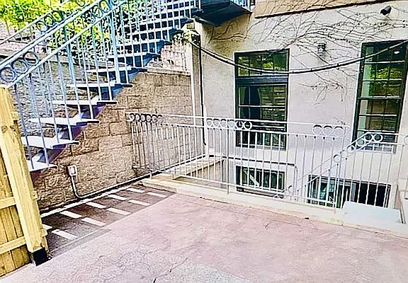 2nd image of 352 W 123rd St APT G