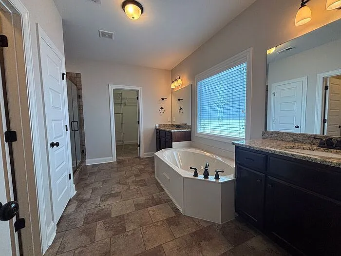 100 Middy Ln — Photo 19