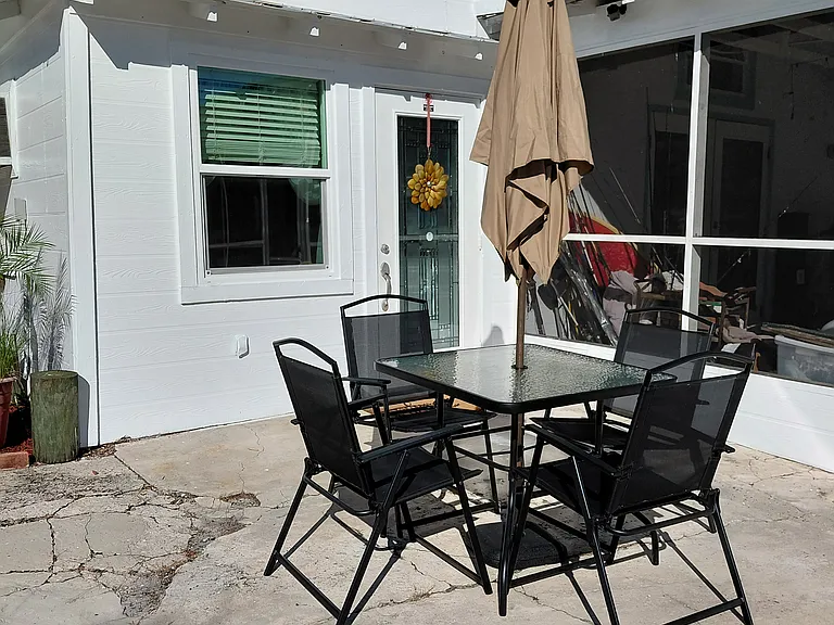 11107 S Indian River Dr #A — Photo 15