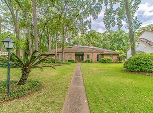 10806 Hunters Forest Dr, Houston, TX 77024
