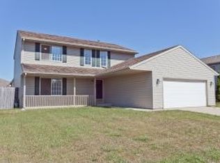 1327 Edenborough Ln NW, Rochester, MN 55901