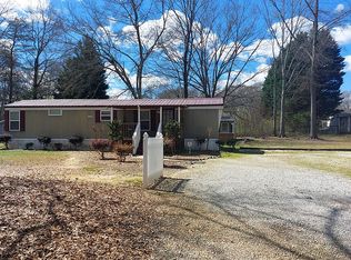 116 Burbank Dr, Pelzer, SC 29669