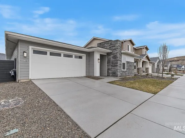 11757 W Anthos Ln, Kuna, ID 83634