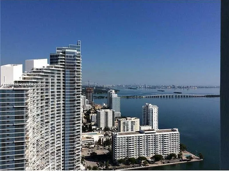 1900 N Bayshore Dr #3916