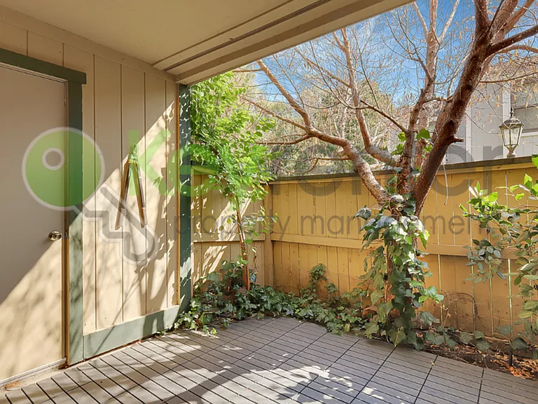 600 Del Verde Cir #7 — Photo 23