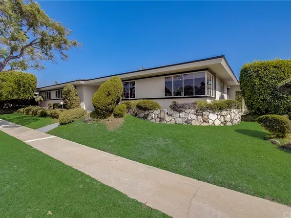 6120 S Garth Ave, Los Angeles, CA 90056