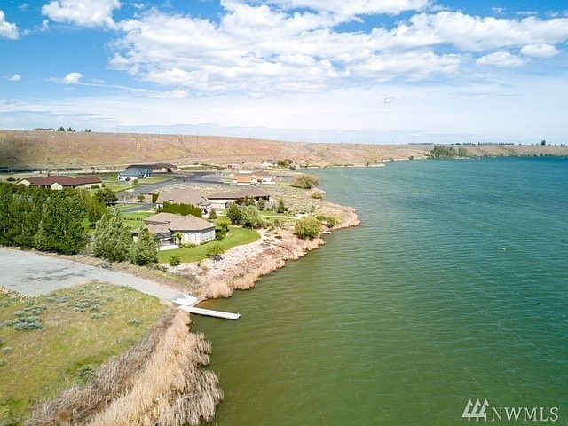 2nd image of 5735 Road 6.6 NE