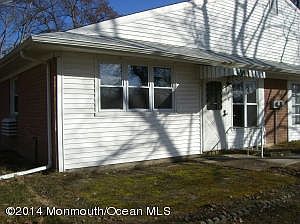 1st image of 132A Rosewood Dr